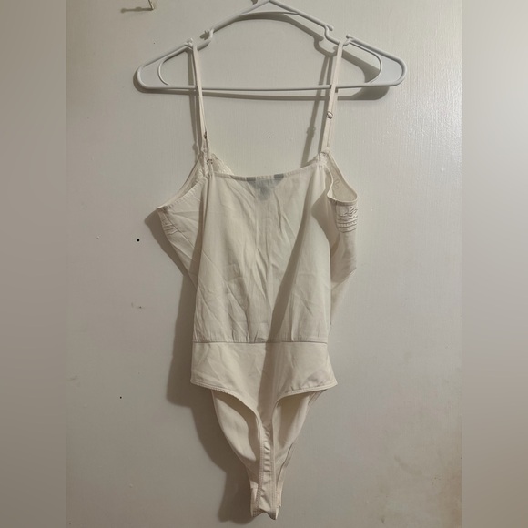 express bodysuit - Picture 3 of 3